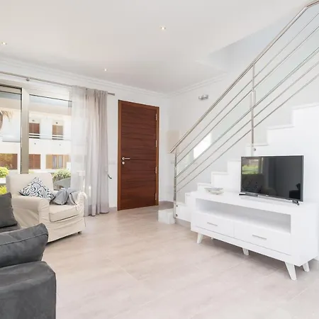 Villa Formentera 2 *